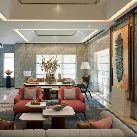 Astoria Hotel Mumbai Ngoại thất bức ảnh
